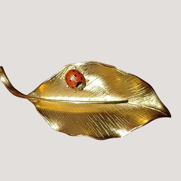 Vintage WELLS 14K Gold Filled Leaf Bug Pin Enamel Retro Ladybug Brooch Nature - Picture 7 of 11